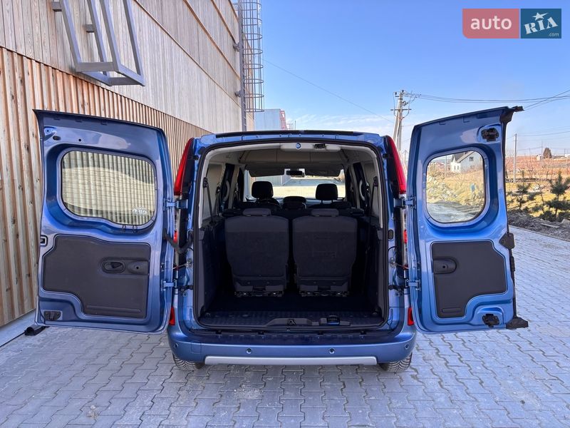 Минивэн Renault Kangoo 2015 в Львове