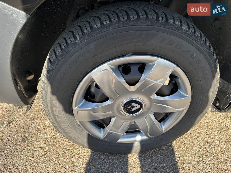 Минивэн Renault Kangoo 2015 в Барышевке