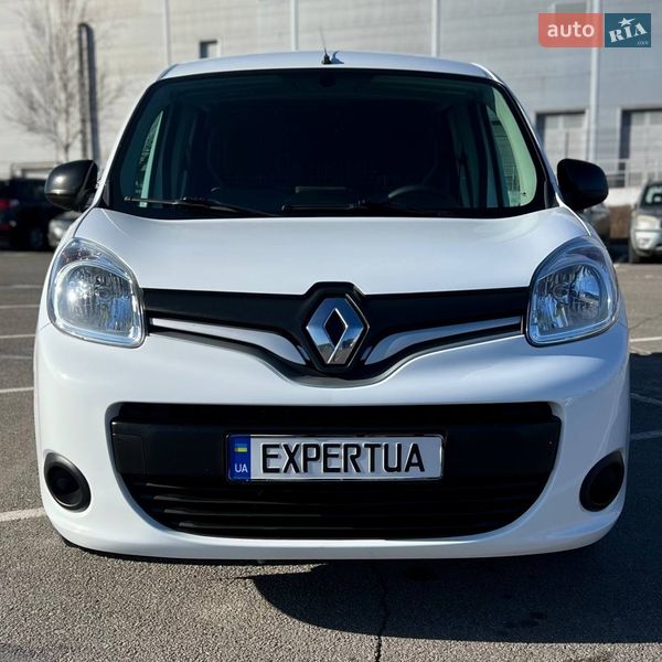 Грузопассажирский фургон Renault Kangoo 2017 в Киеве