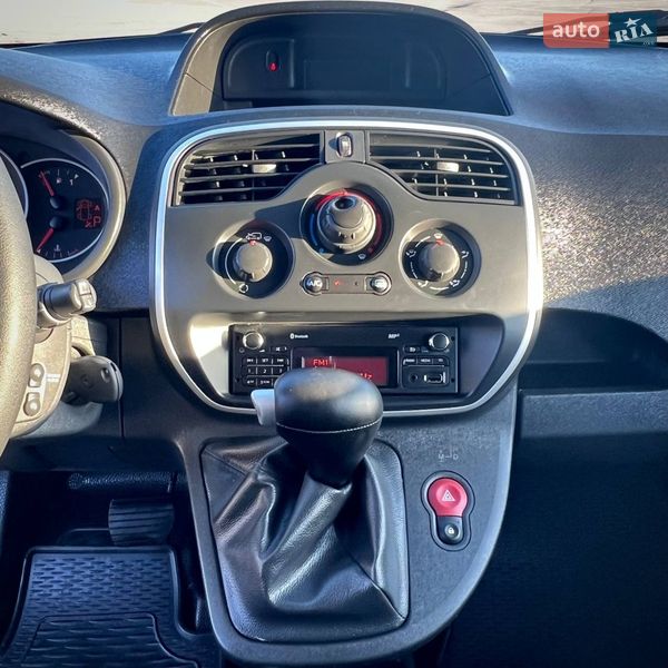 Грузопассажирский фургон Renault Kangoo 2017 в Киеве