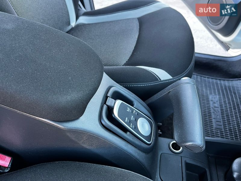 Минивэн Renault Kangoo 2013 в Чернигове