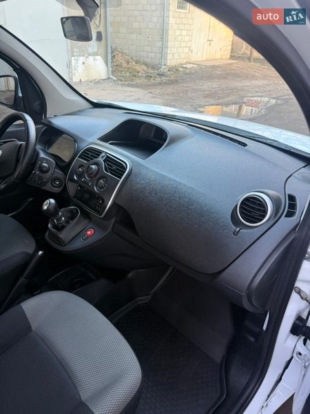 Мінівен Renault Kangoo 2017 в Дубні