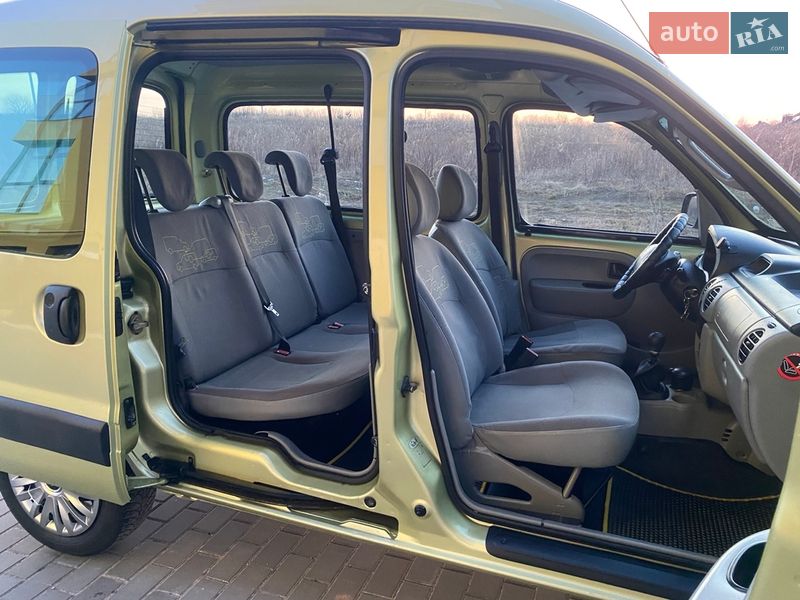Мінівен Renault Kangoo 2004 в Луцьку