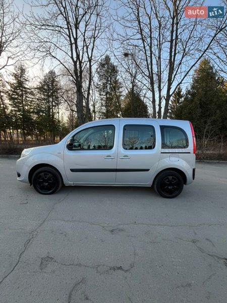 Минивэн Renault Kangoo 2013 в Луцке