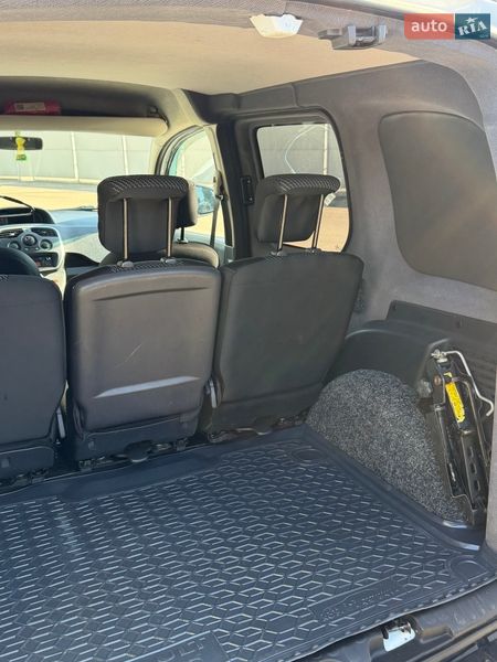 Мінівен Renault Kangoo 2014 в Києві