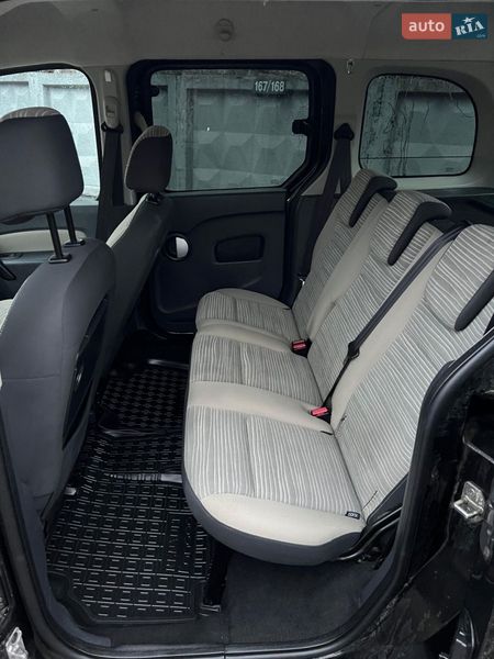 Минивэн Renault Kangoo 2011 в Луцке