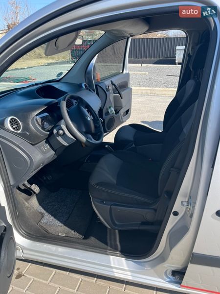 Минивэн Renault Kangoo 2016 в Полтаве