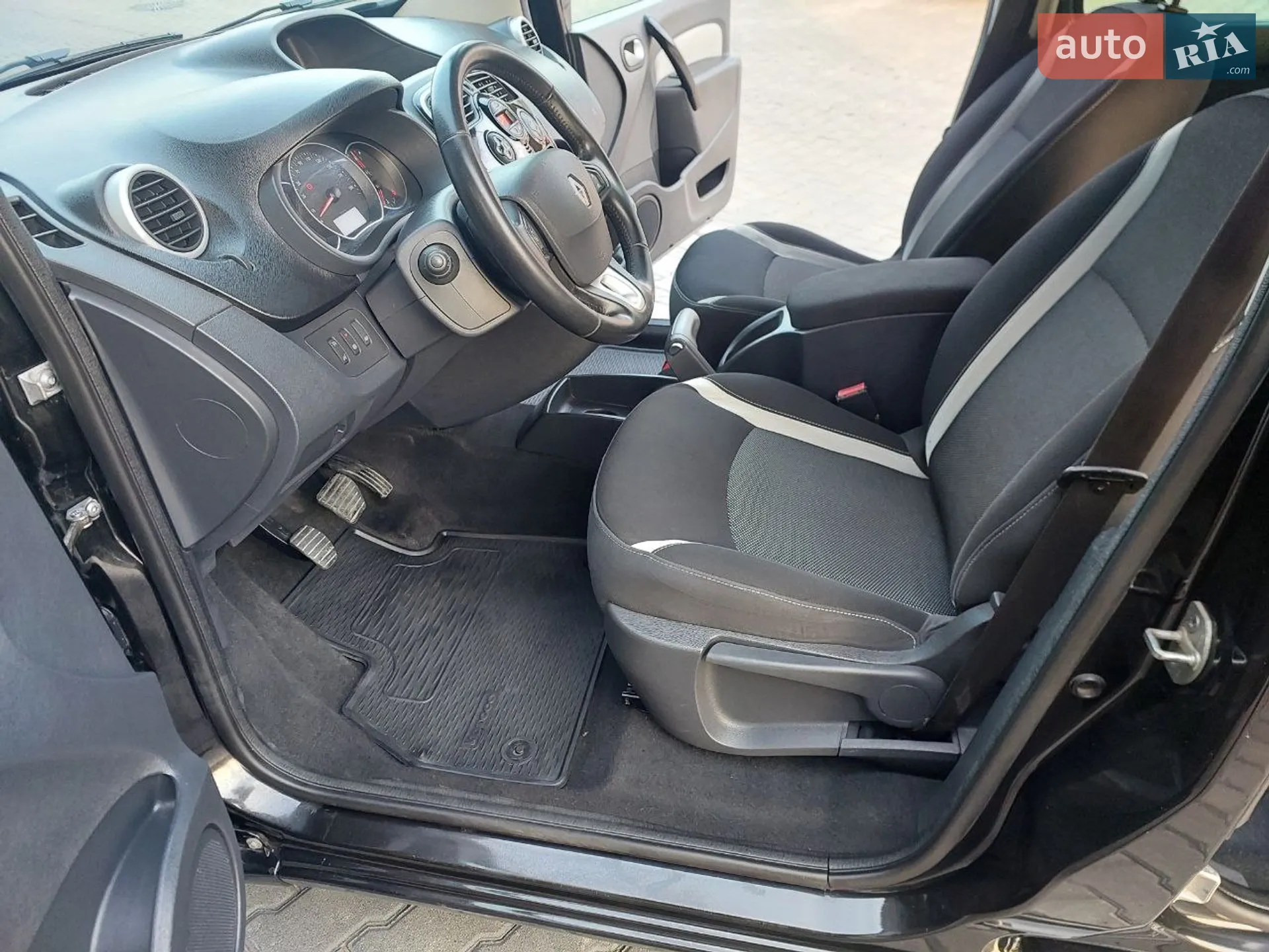 2015 Renault Kangoo - мініатюра 24