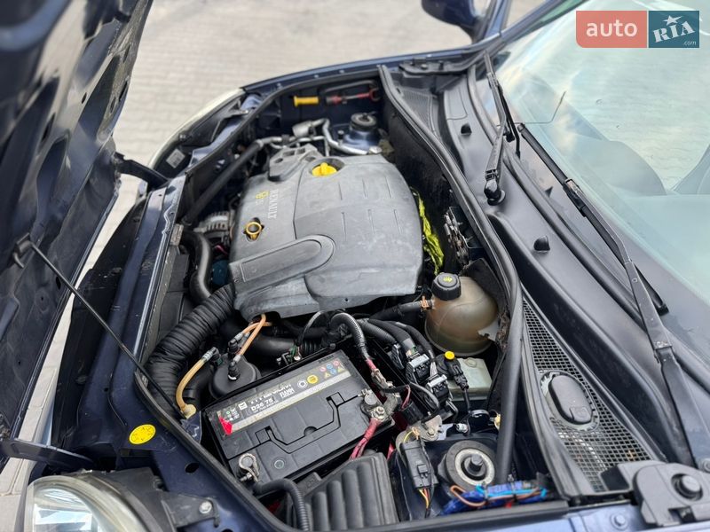 Мінівен Renault Kangoo 2004 в Одесі