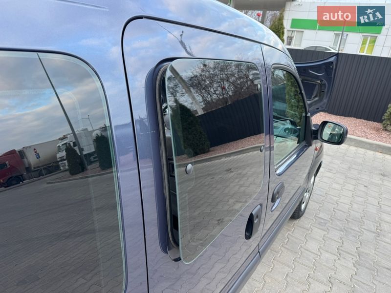 Мінівен Renault Kangoo 2004 в Одесі