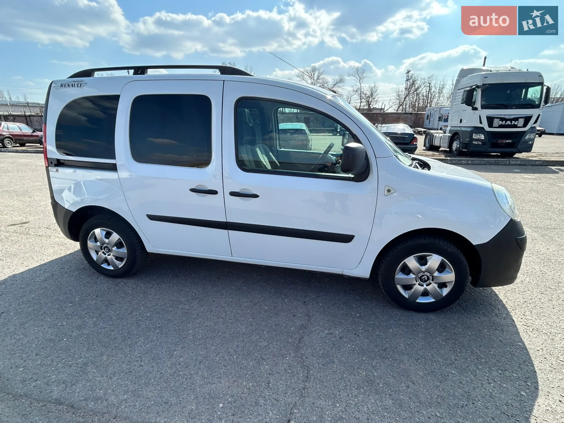 2010 Renault Kangoo - мініатюра 9