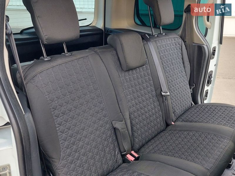 Минивэн Renault Kangoo 2011 в Киеве
