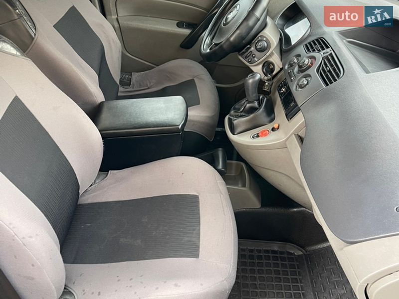 Минивэн Renault Kangoo 2008 в Львове