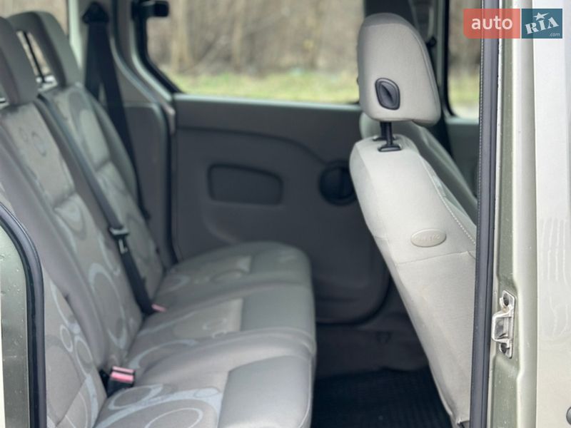 Минивэн Renault Kangoo 2009 в Староконстантинове фото 18 Минивэн Renault Kangoo 2009 в Староконстантинове