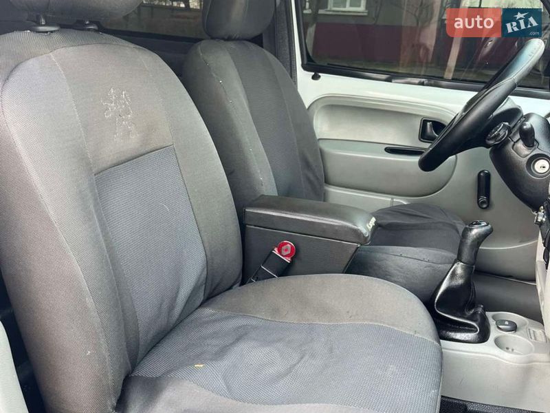 Мінівен Renault Kangoo 2008 в Хотині