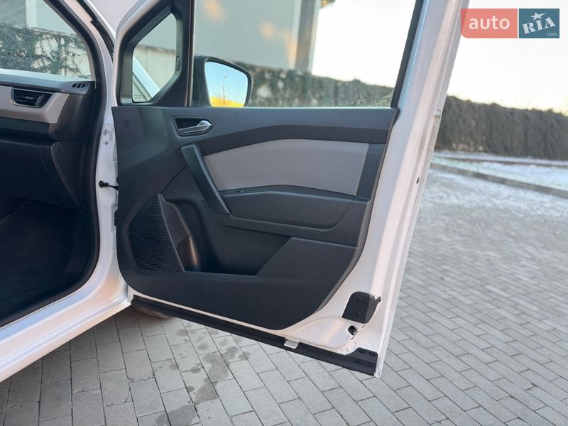 Грузовой фургон Renault Kangoo 2022 в Луцке