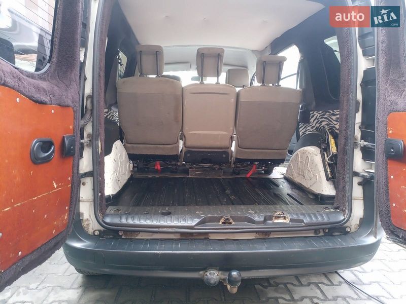 Грузовой фургон Renault Kangoo 2012 в Киеве