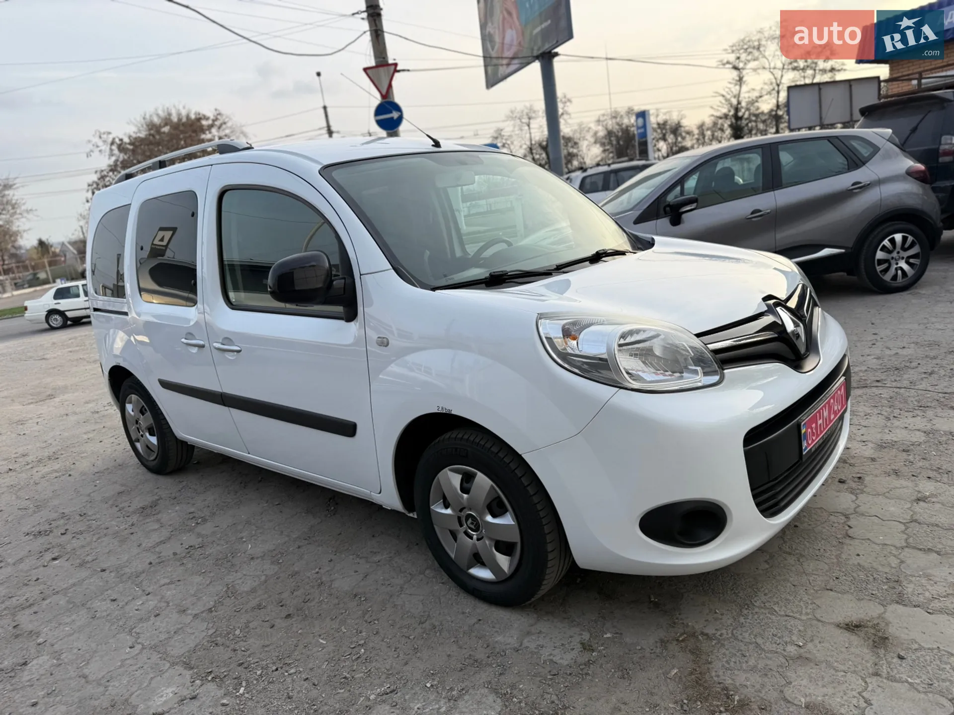 2015 Renault Kangoo - мініатюра 12