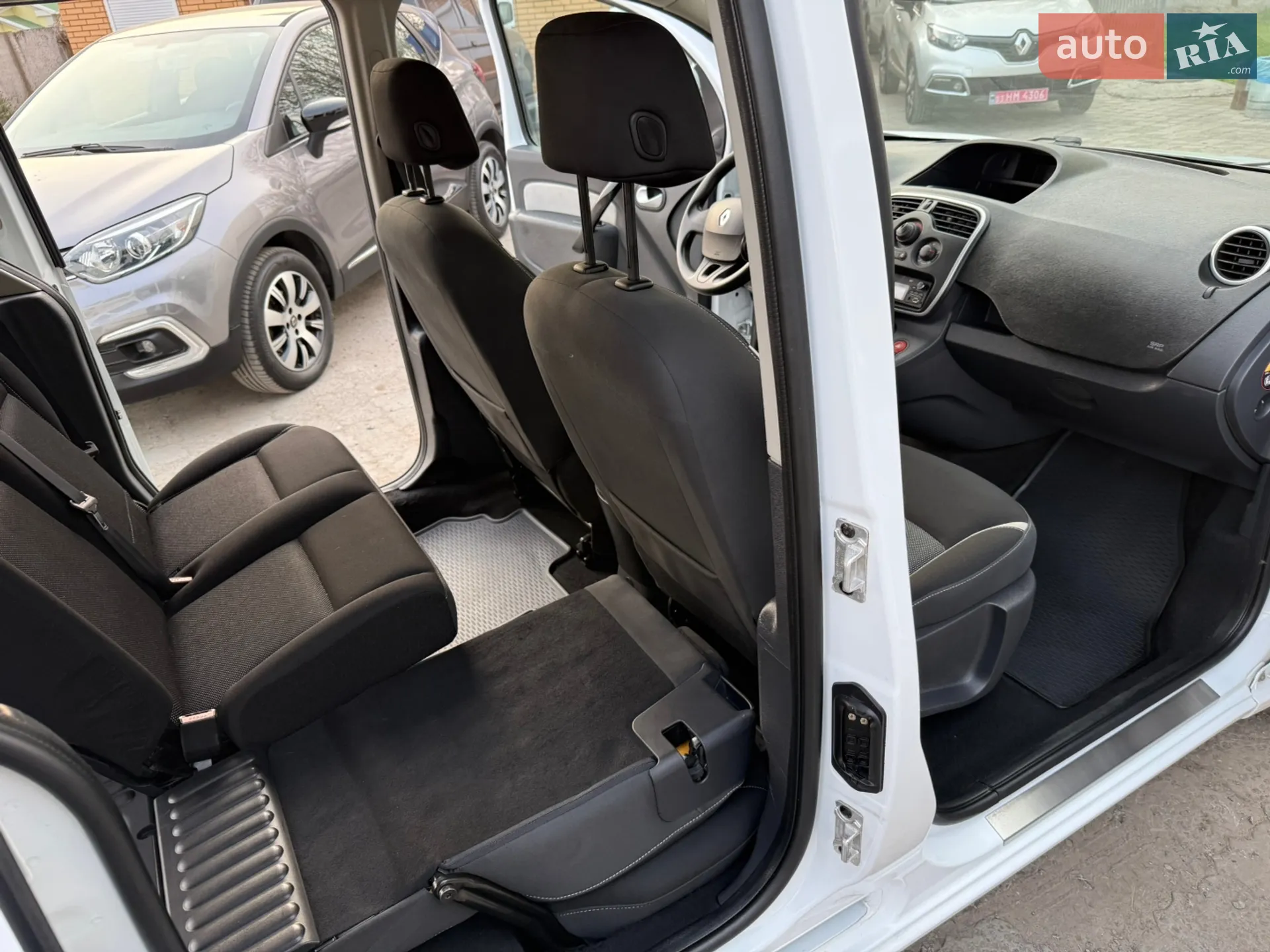 2015 Renault Kangoo - мініатюра 75