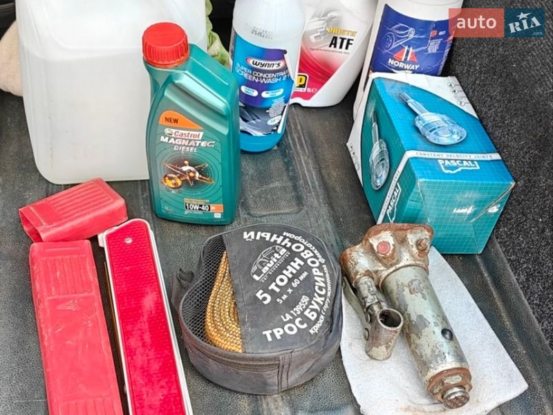 Мінівен Renault Kangoo 2000 в Новогуйвинське