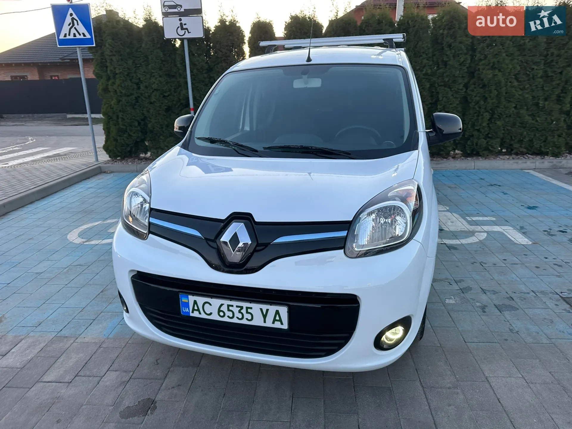 2013 Renault Kangoo - мініатюра 18