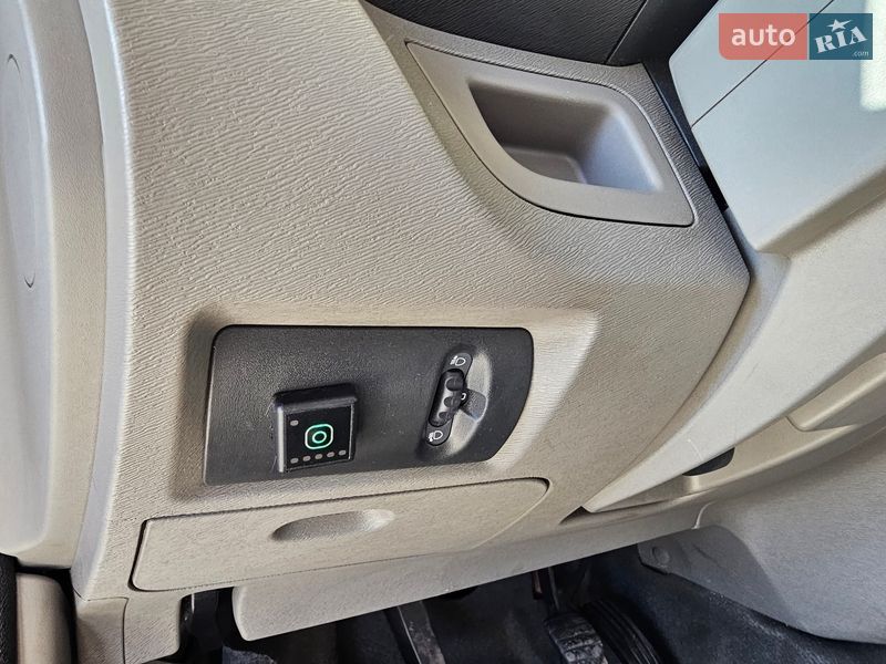 Мінівен Renault Kangoo 2010 в Києві фото 16 Мінівен Renault Kangoo 2010 в Києві