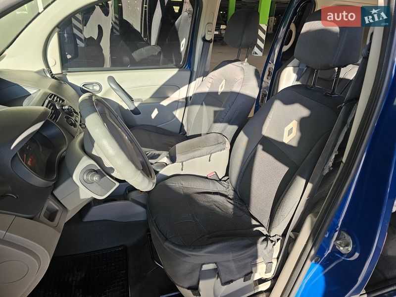 Мінівен Renault Kangoo 2010 в Києві фото 19 Мінівен Renault Kangoo 2010 в Києві