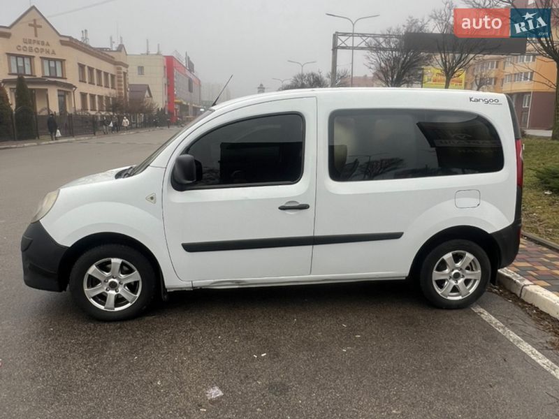 Минивэн Renault Kangoo 2011 в Софиевской Борщаговке фото 6 Минивэн Renault Kangoo 2011 в Софиевской Борщаговке