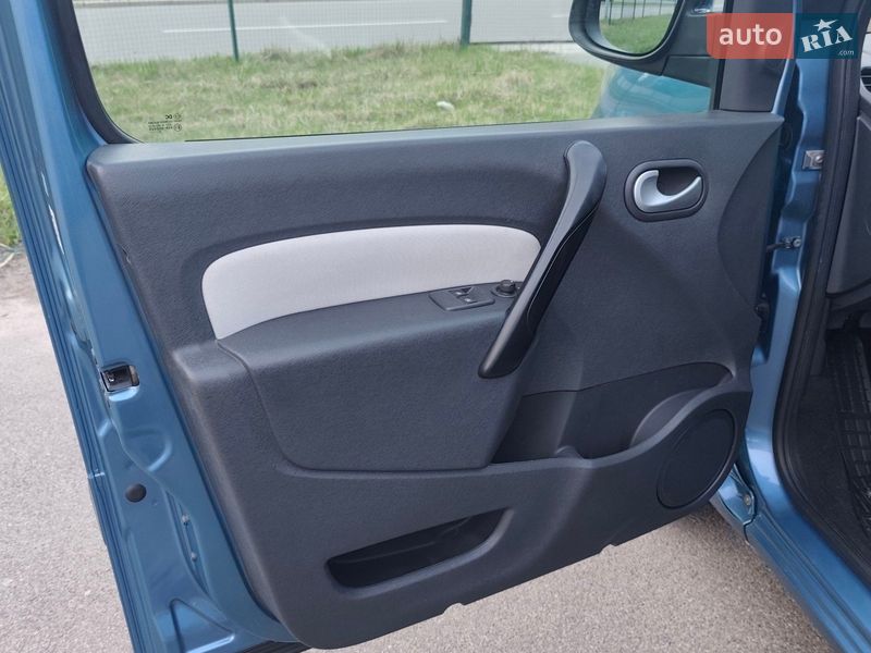 Мінівен Renault Kangoo 2013 в Києві