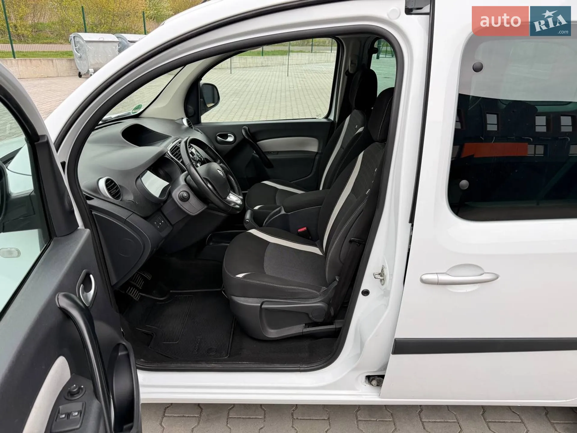 2016 Renault Kangoo - мініатюра 98