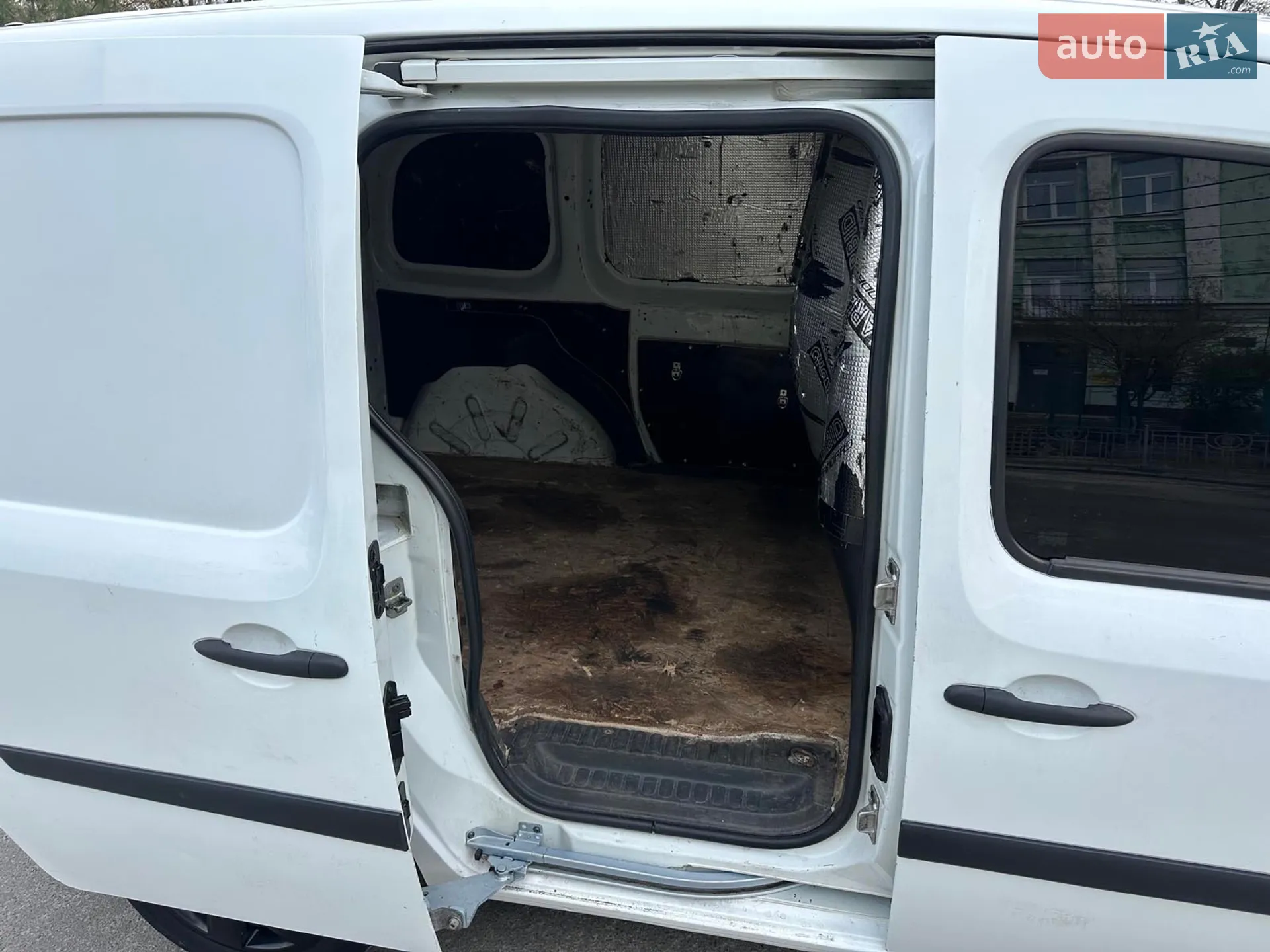 2010 Renault Kangoo - мініатюра 15