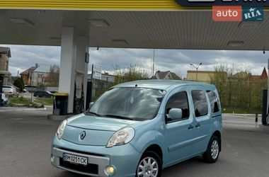 Мінівен Renault Kangoo 2010 в Хмельницькому