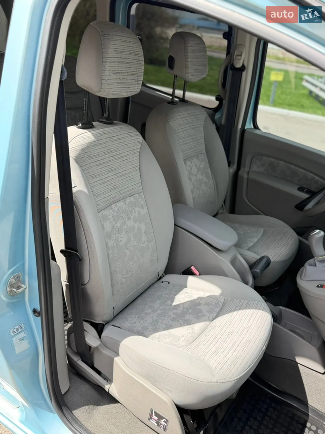 2010 Renault Kangoo - мініатюра 23