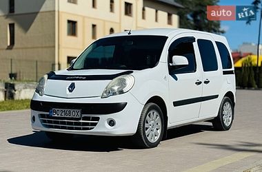 Минивэн Renault Kangoo 2012 в Новояворовске