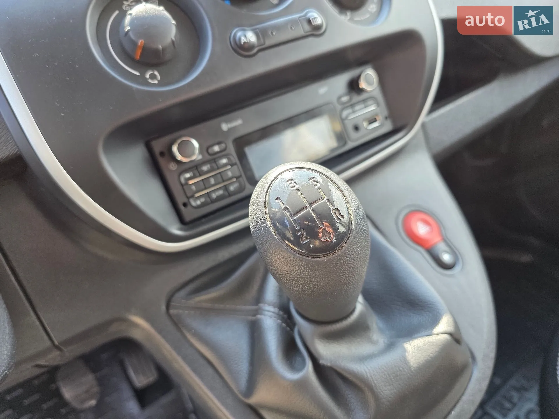 2015 Renault Kangoo - мініатюра 22