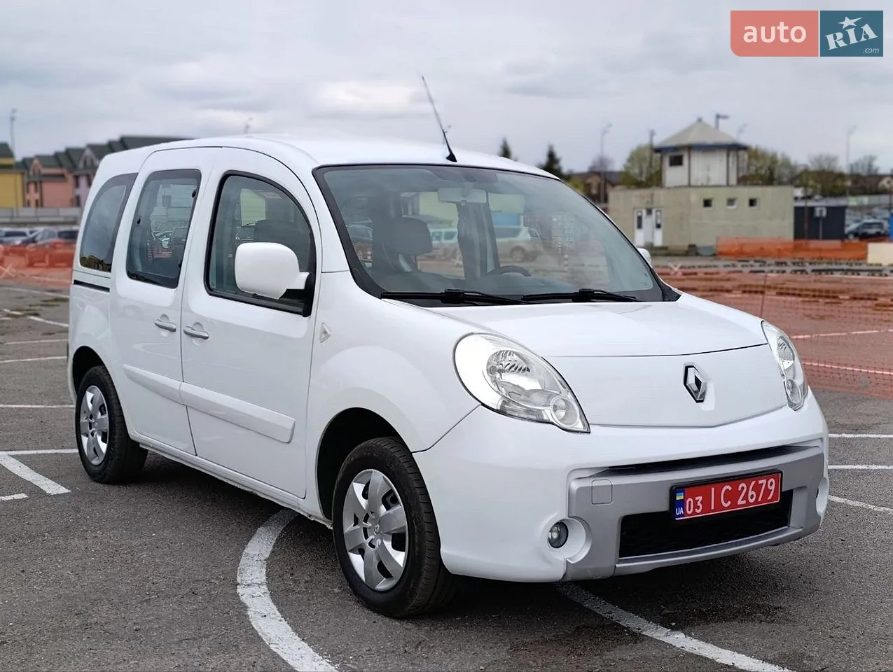 2013 Dacia Duster - мініатюра 29