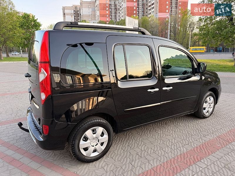 Минивэн Renault Kangoo 2013 в Днепре