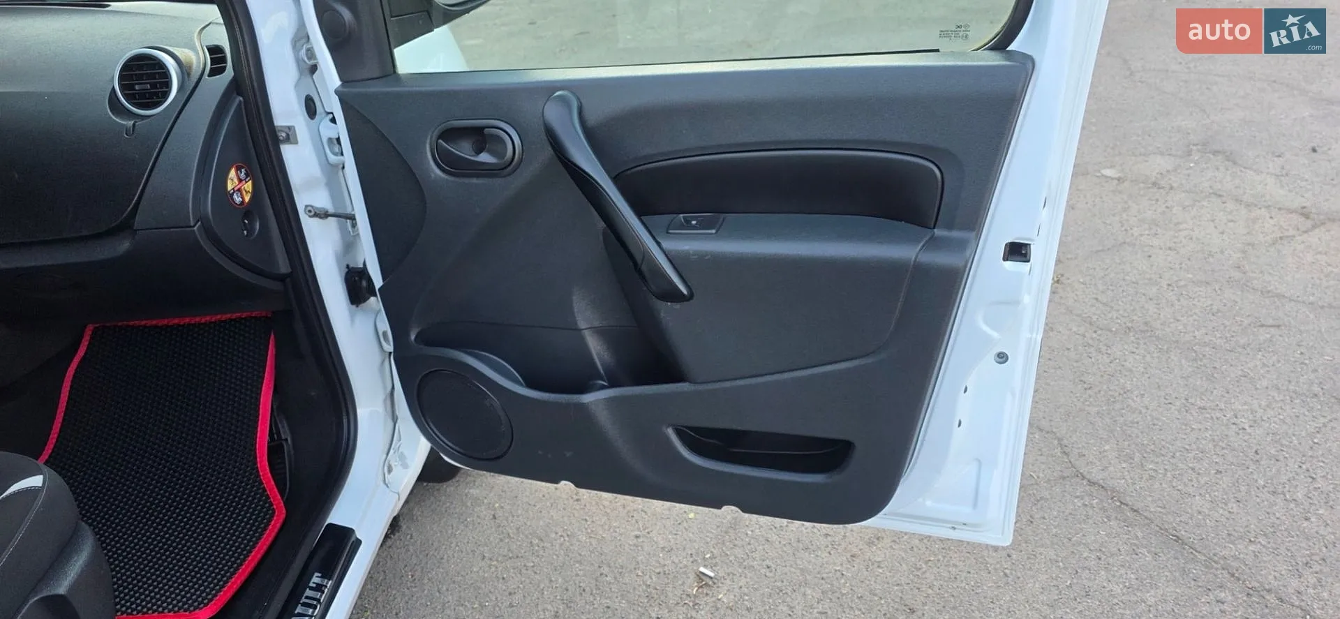 2015 Renault Kangoo - мініатюра 85