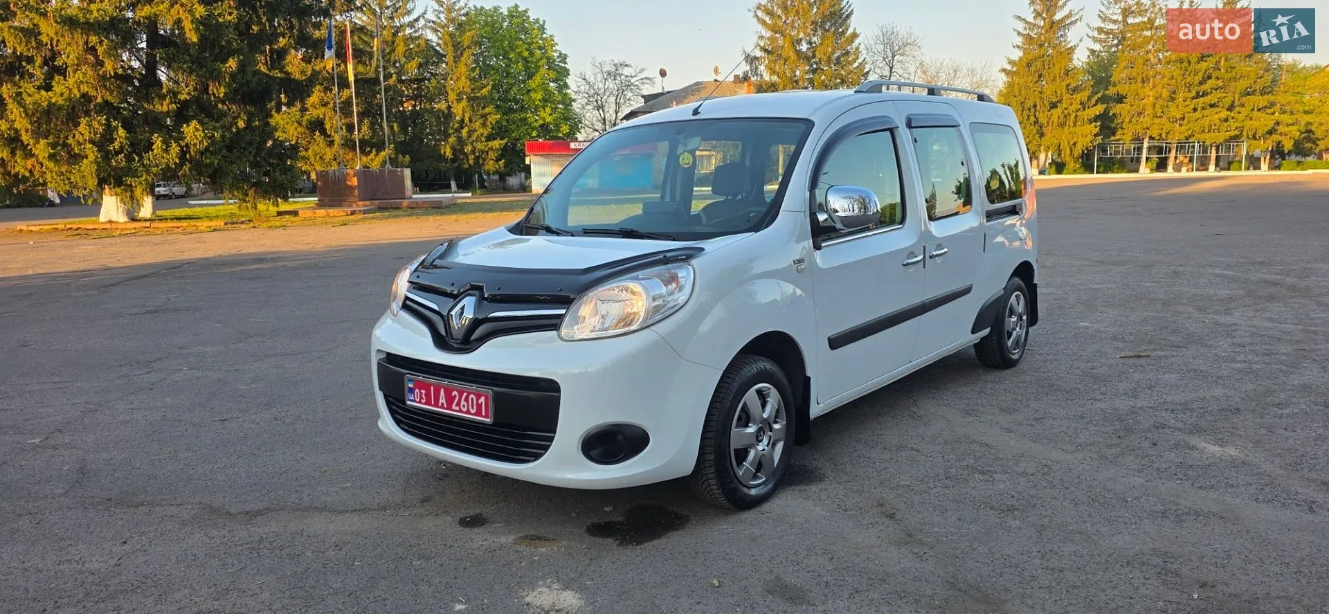 2015 Renault Kangoo - мініатюра 105