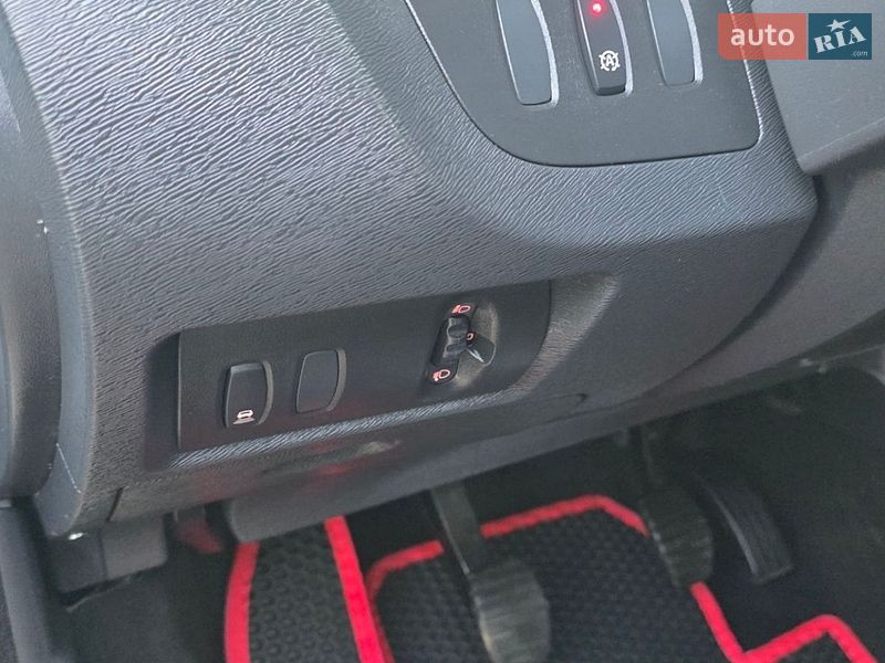 Минивэн Renault Kangoo 2015 в Новоархангельске