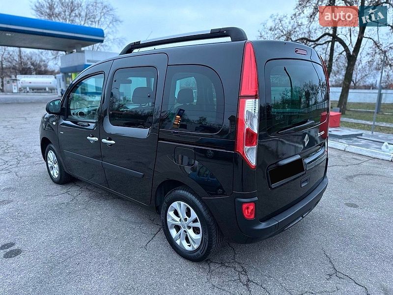 Минивэн Renault Kangoo 2016 в Днепре