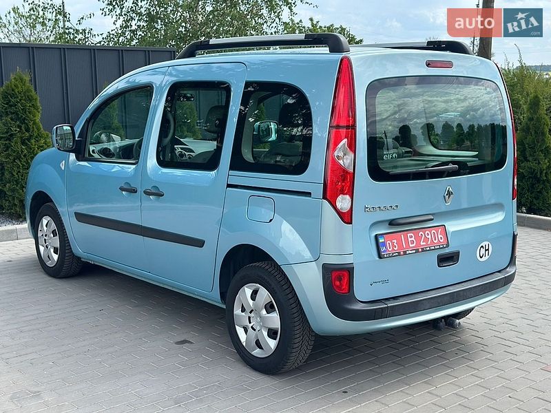 Минивэн Renault Kangoo 2010 в Луцке
