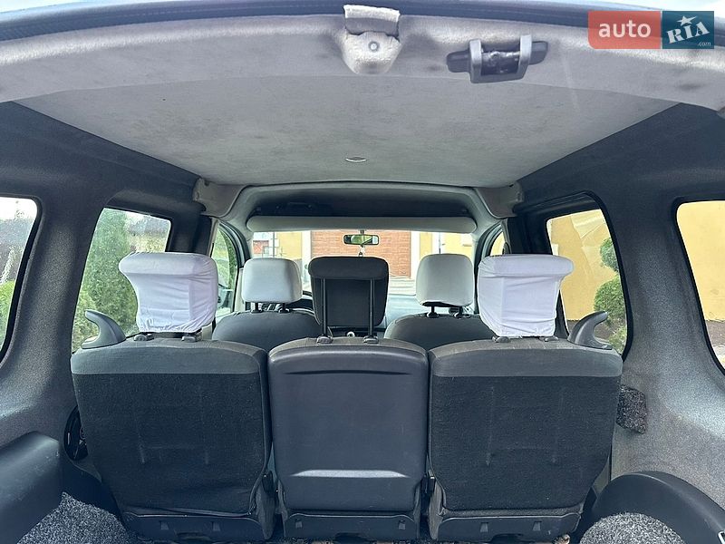 Минивэн Renault Kangoo 2009 в Косове