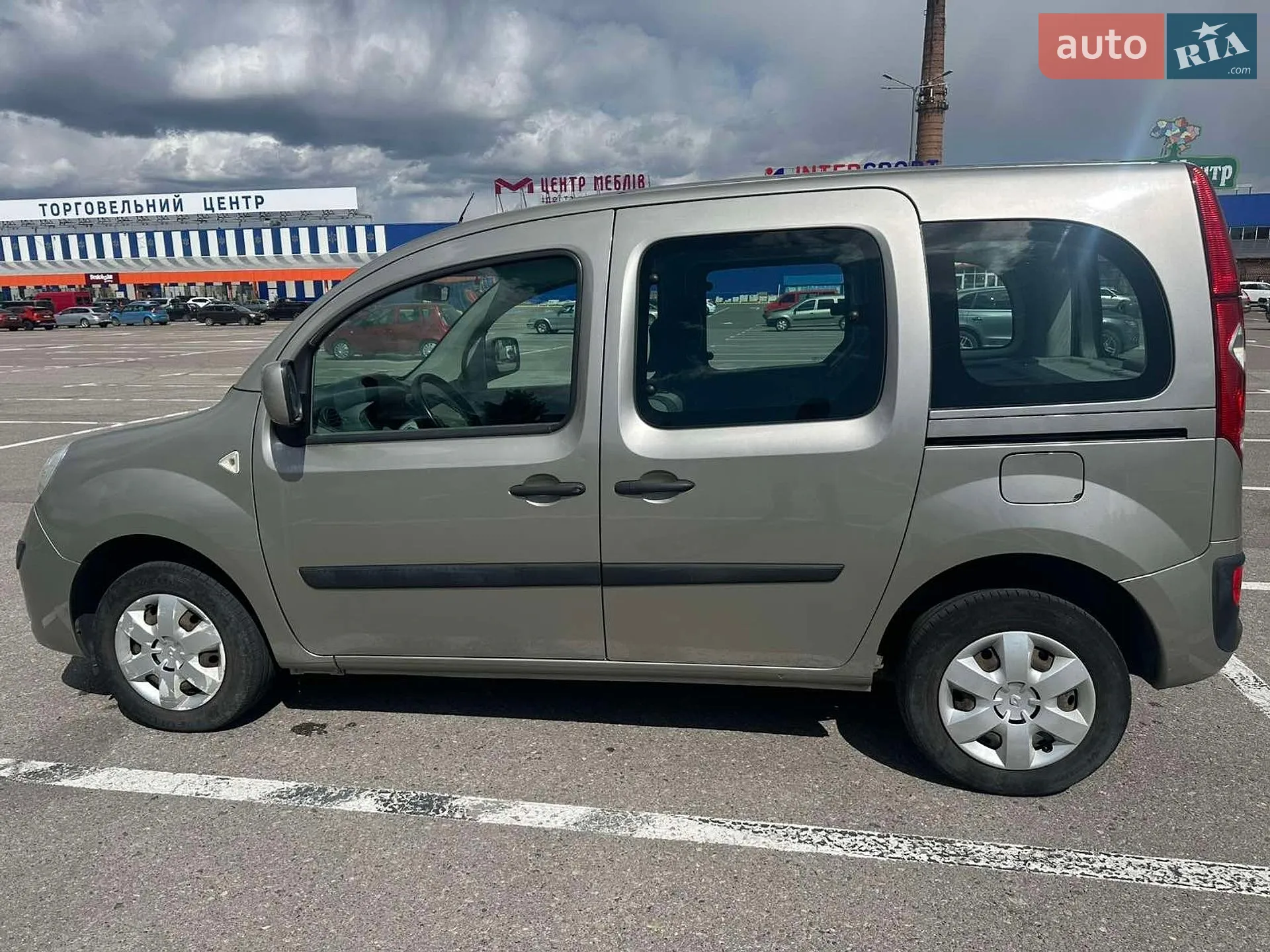 2010 Renault Kangoo - мініатюра 25