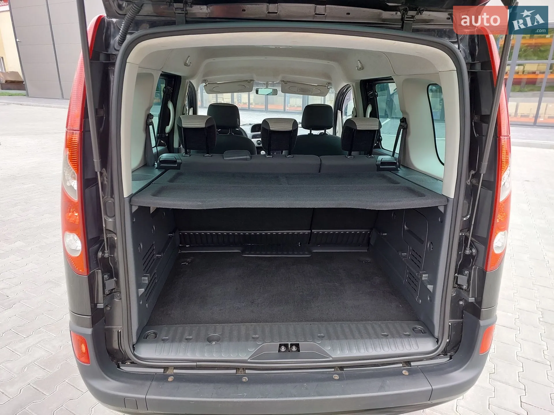 2012 Renault Kangoo - мініатюра 31
