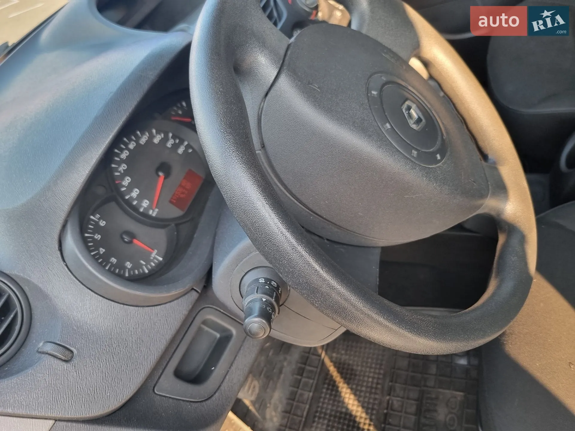 2011 Renault Kangoo - мініатюра 35