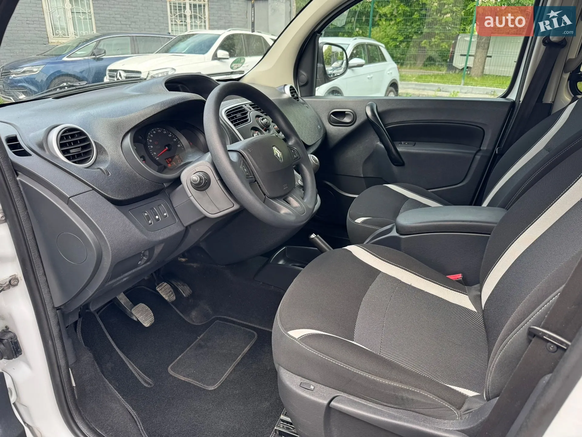 2016 Renault Kangoo - мініатюра 11