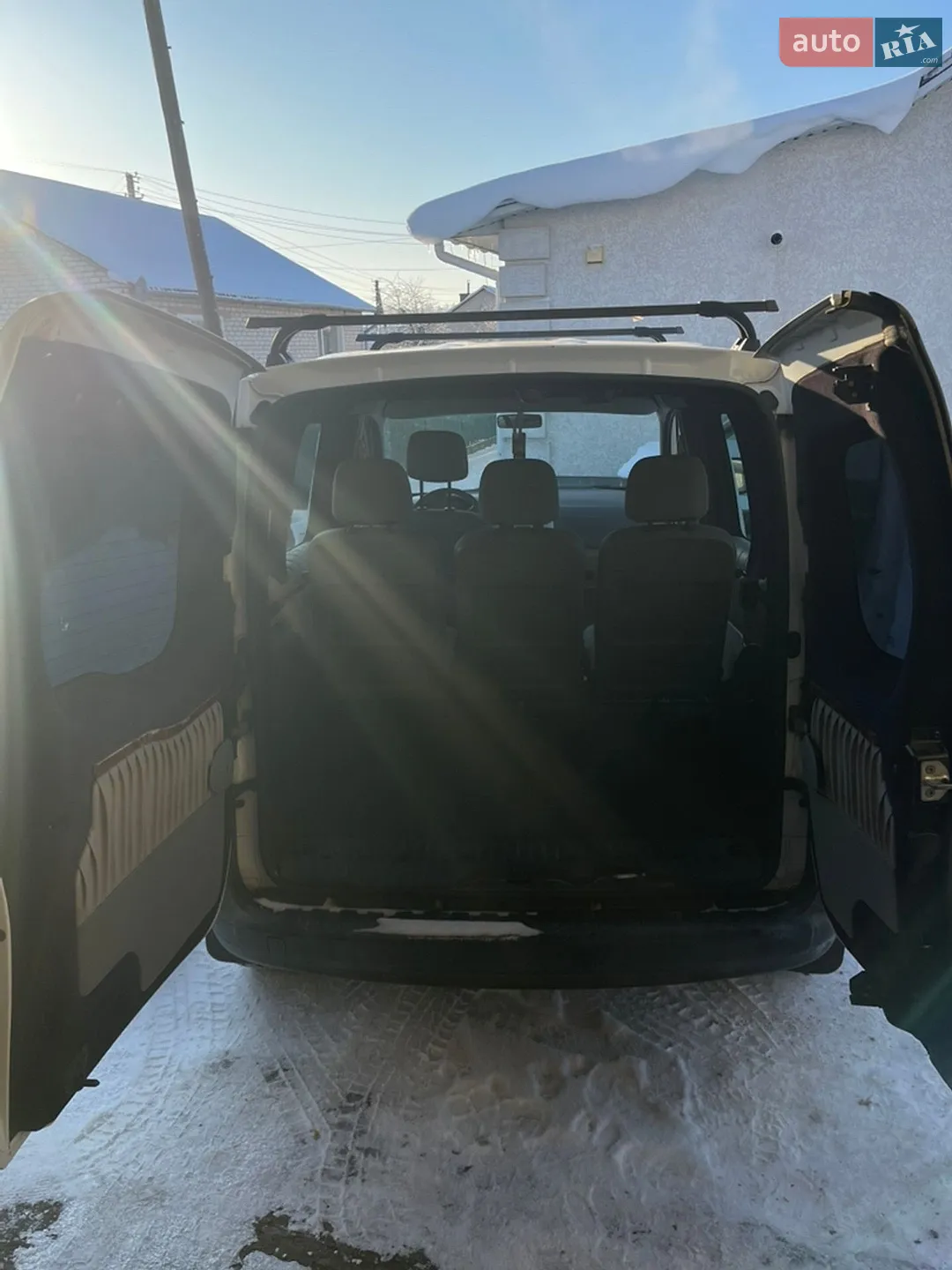 2010 Renault Kangoo - мініатюра 14