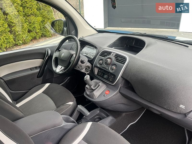 Мінівен Renault Kangoo 2015 в Стрию