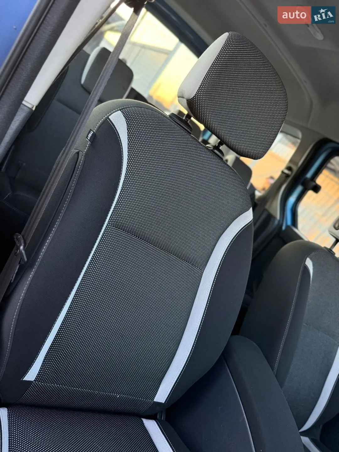 2013 Renault Kangoo - мініатюра 119